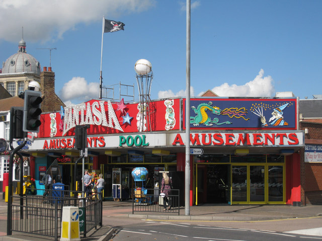 Eine Amusement Arcade heute; hier: Southend-on-Sea.   © Copyright Oast House Archive